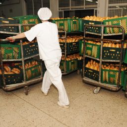 Exploring Food Safety with Trent Loos & Andrew Henderson on Across the Pond